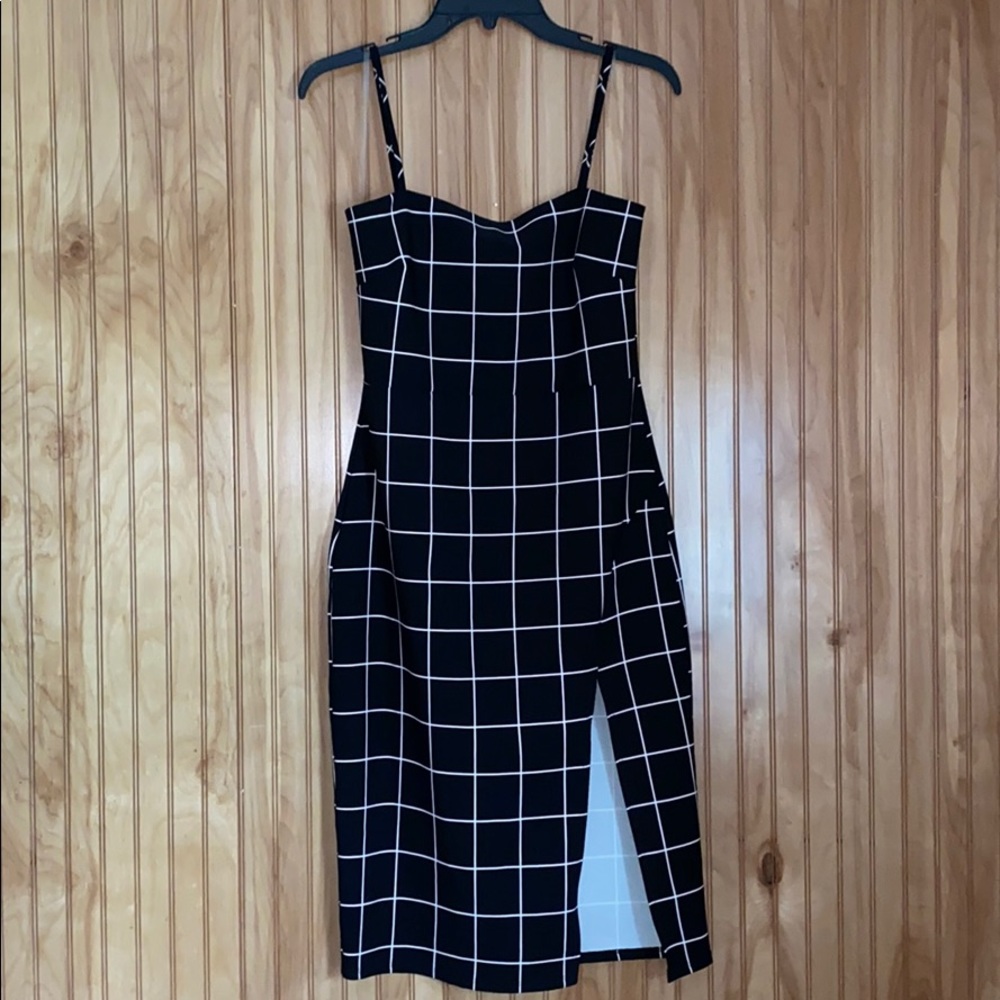 Black and white dress